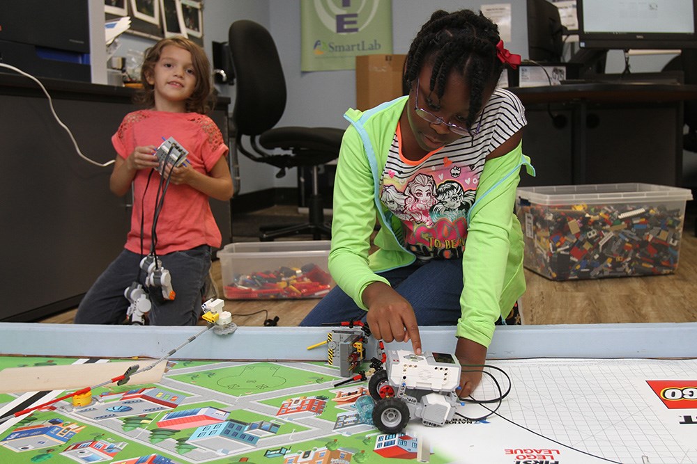 Building on a long relationship, the Foundation has now funded an expansion for the Kansas City nonprofit’s STEM and MakerSpace programs.