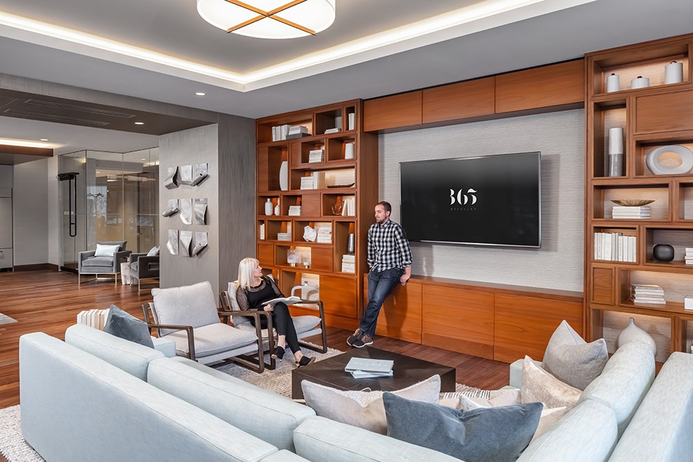 365 Nicollet luxury apartments in Downton Minneapolis by Opus