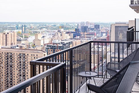 365 Nicollet luxury apartments in Downton Minneapolis by Opus