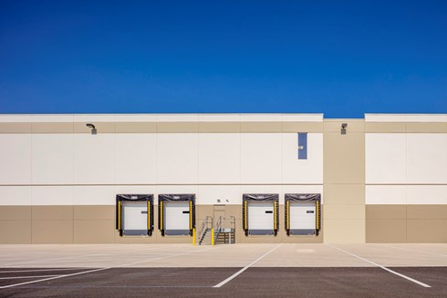 Suburban Chicago industrial warehouse development by Opus
