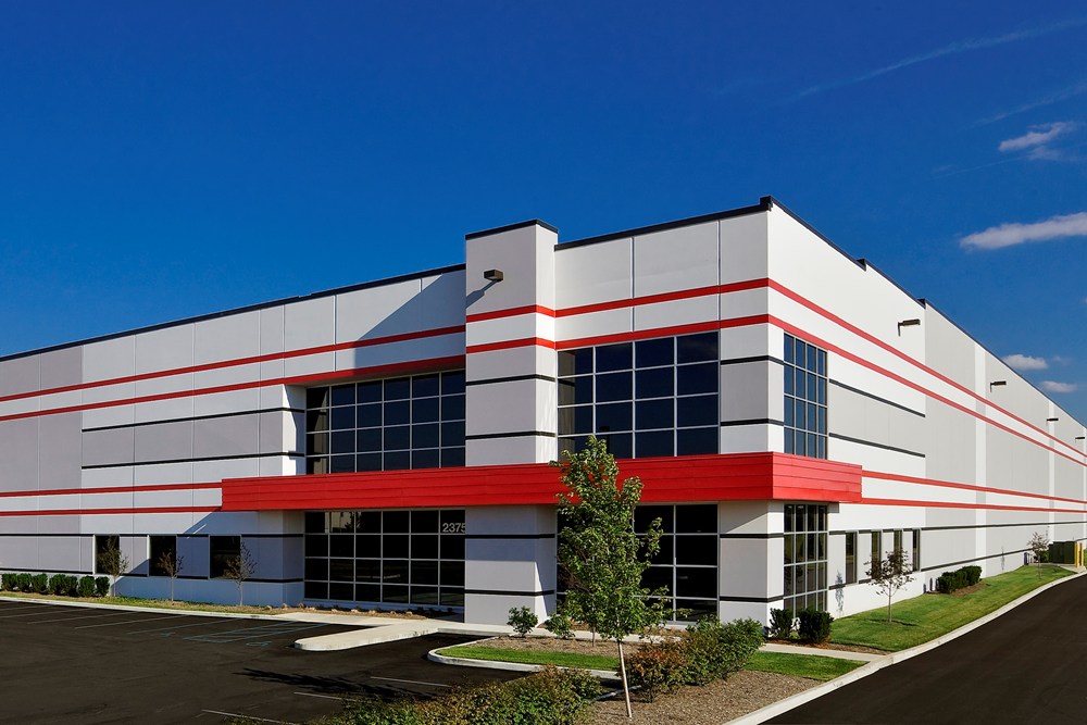 Plainfield Business Center at Airwest is a multi-building industrial park built by Opus.