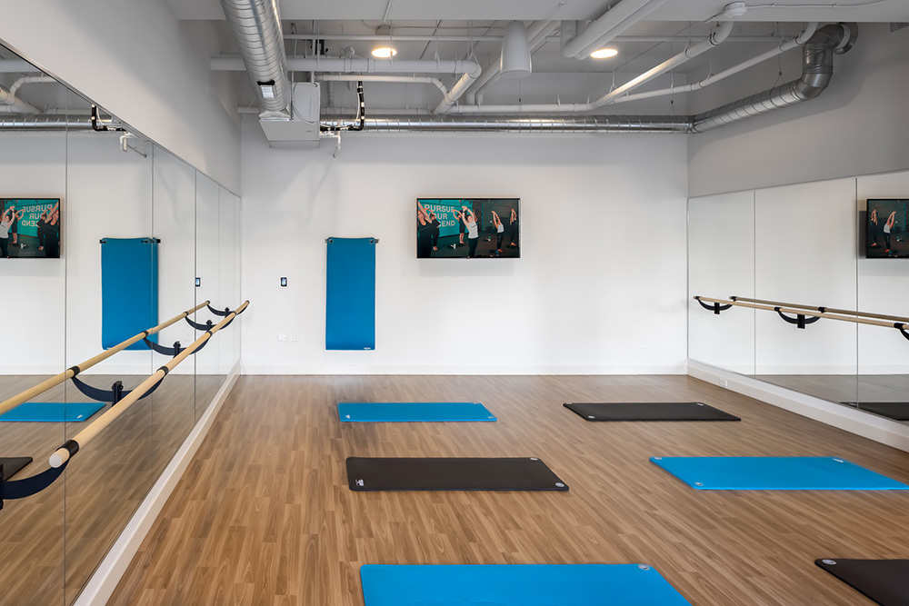 amenity yoga studio fitness center in Vesi apartment development